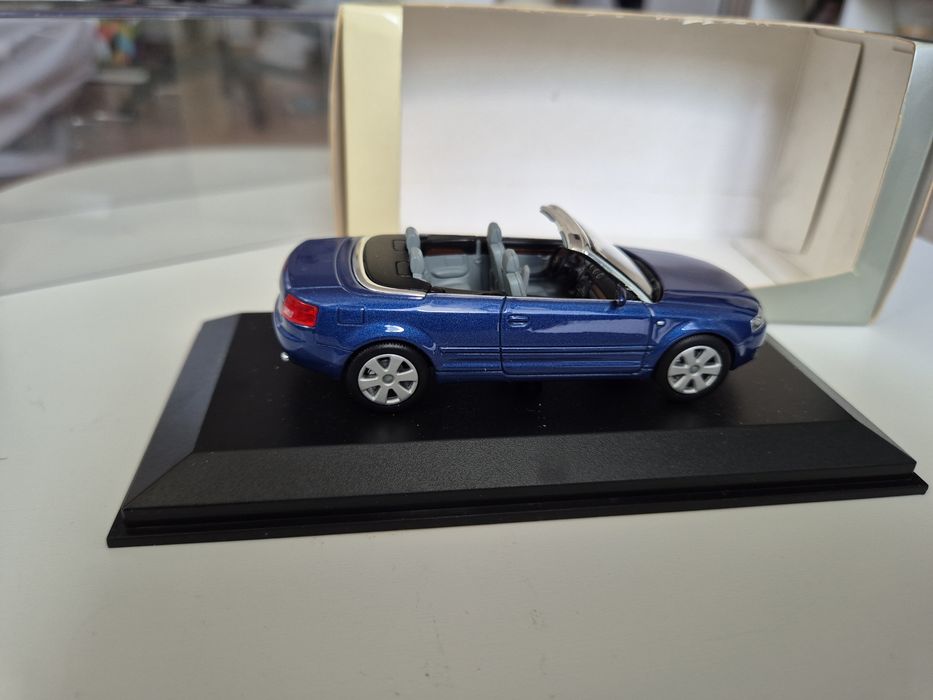 Macheta Audi A4 Cabriolet 1:43 NOREV