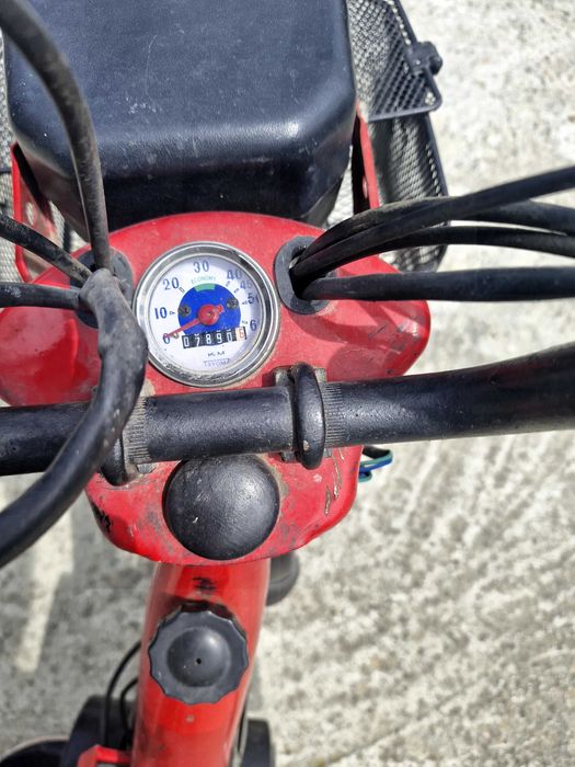 Vând moped First Bike