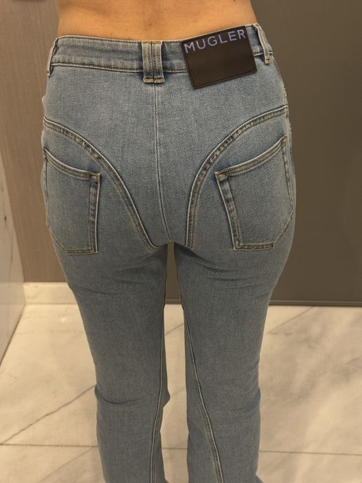 Дънки чарълстон MUGLER