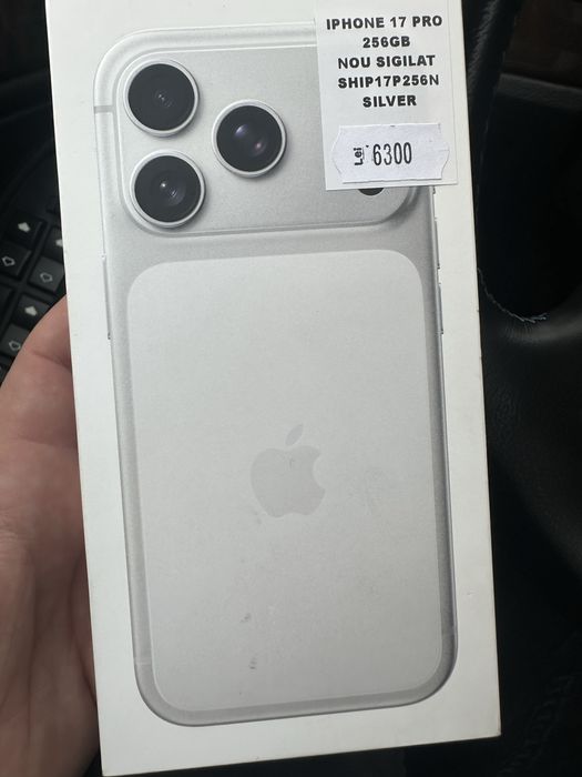 Iphone 17 pro Silver 256 gb