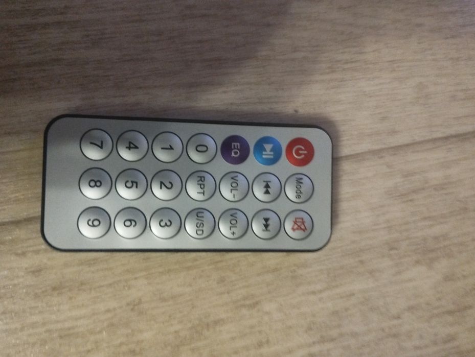 Продам колонку SPEAKER срочно