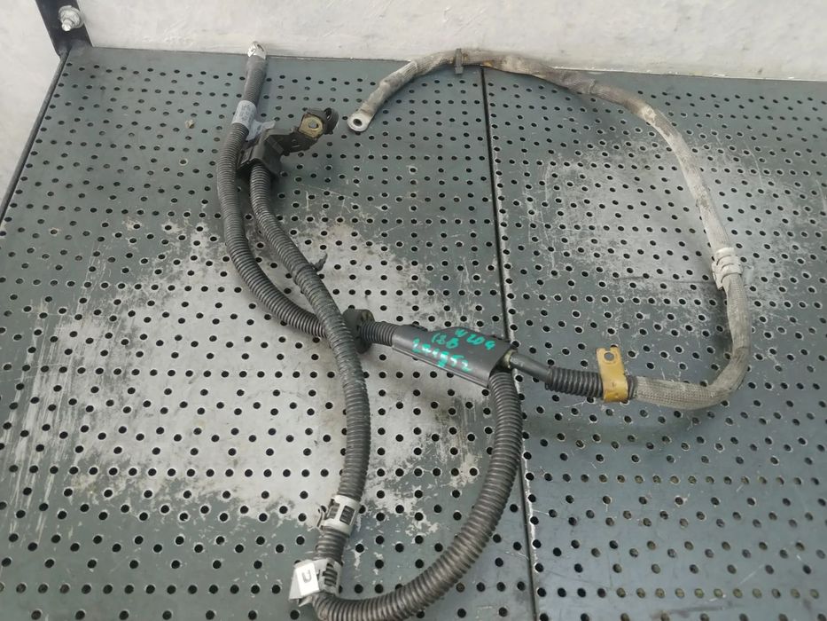 cablu electric baterie 271952 1.8b mercedes c-class  w204 a2045400030