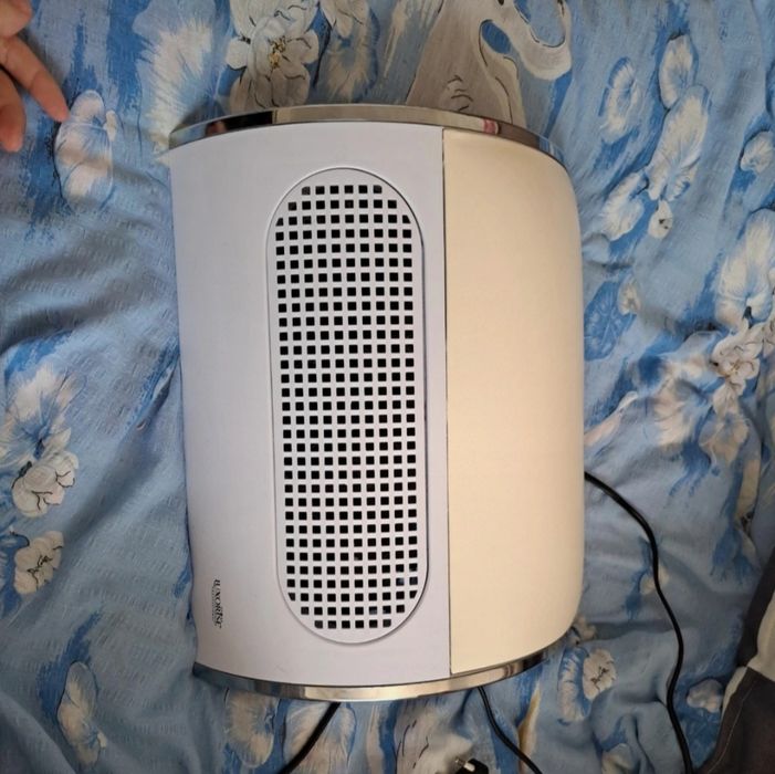 Aspirator Praf Unghii Profesional 3 motoare TrioPower PRO - LUXORISE,