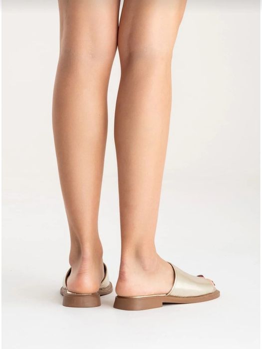 Чехли естествена кожа златни 36 номер