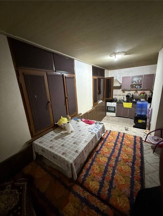 Uchqahramon 2/3 xona 49 kv