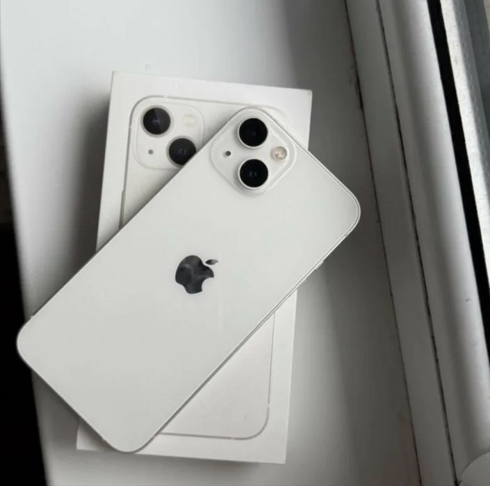 Продам Iphone 13 128