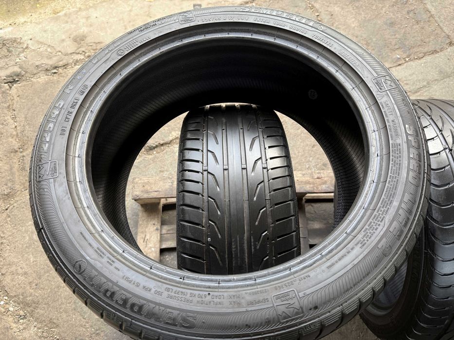 2x Anvelope Vara 225/45 R17 - Semperit  Speed Life 2
