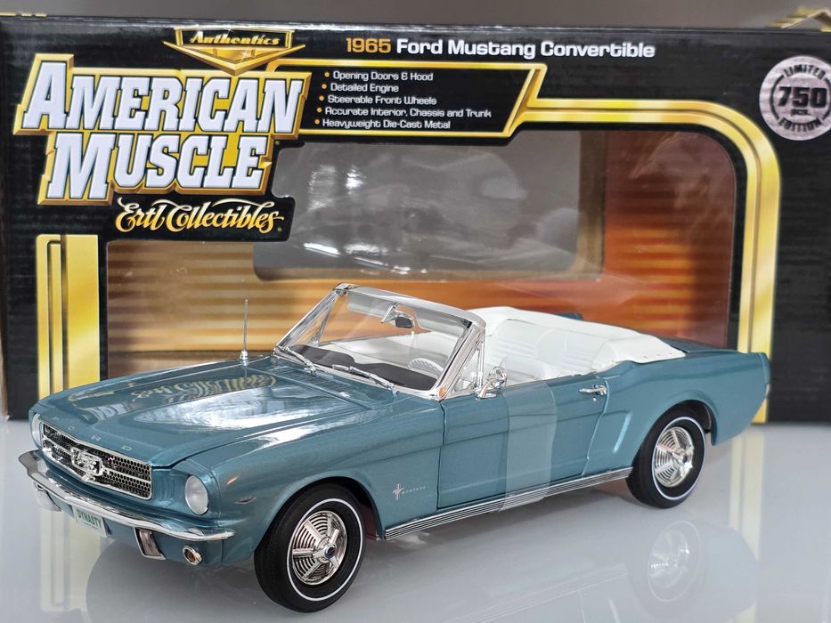 Macheta Auto 1/18 ERTL American Muscle Ford Mustang Convertible 1965