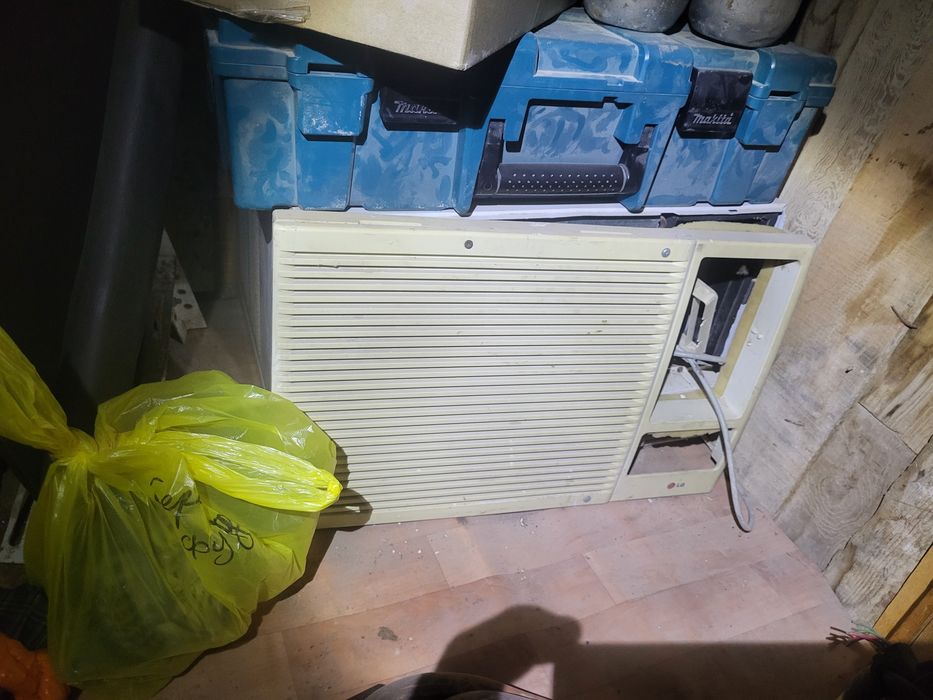 Продается кондиционер размер 24 ка 72 м2