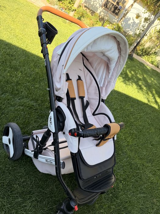 Бебешка количка за момиче