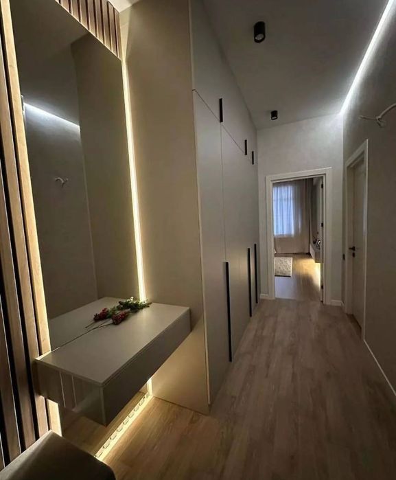 Мебель на заказ кухни прохожие шкафы от