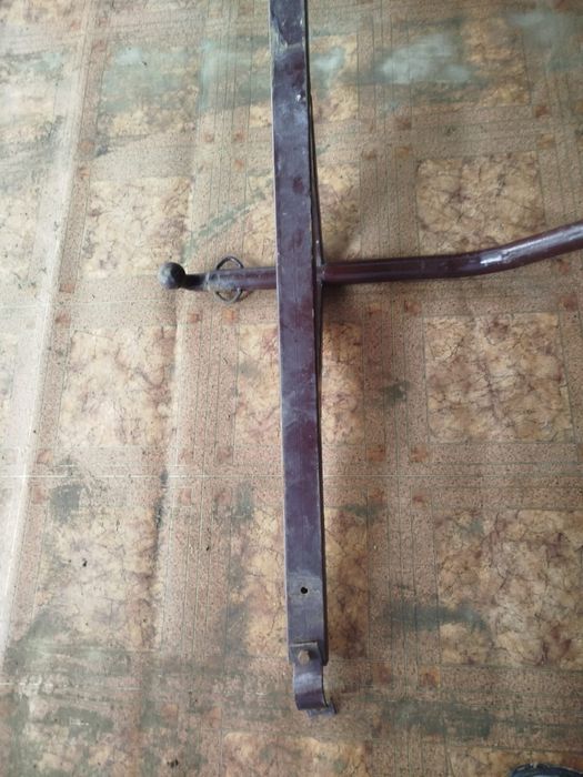 Фаркоп на ниву б/у