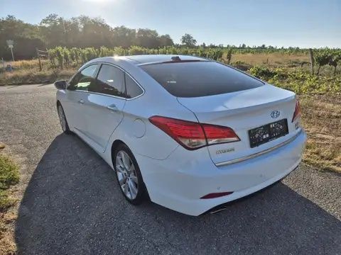 Vând Hyundai i40
