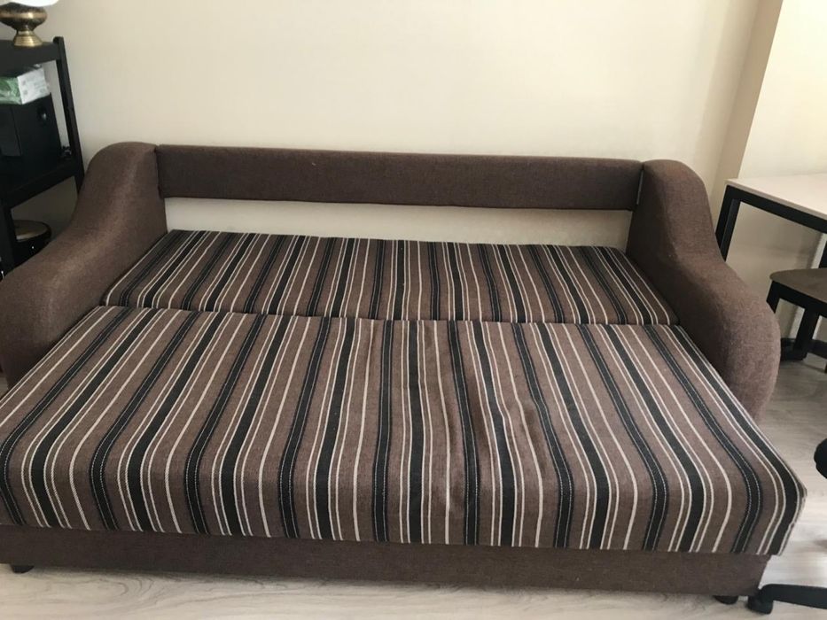 Продам    тахту