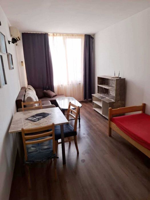 Двустаен апартамент в централната част на комплекса, Ниска такса