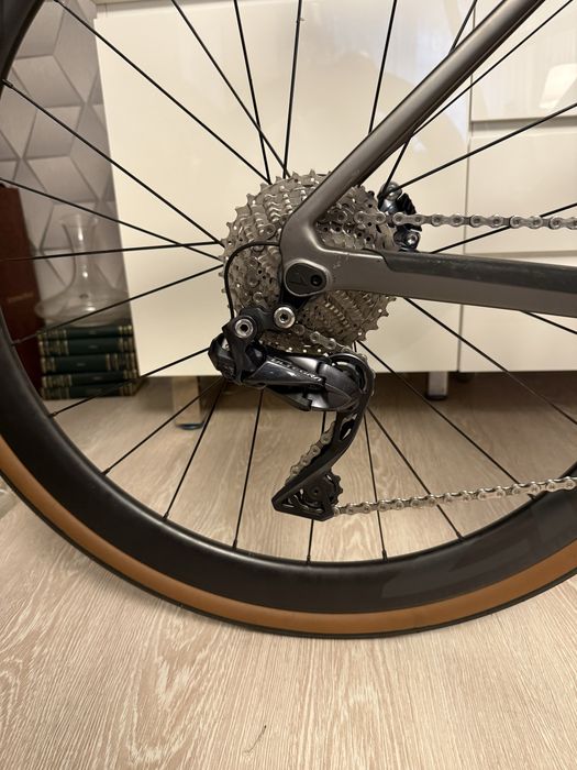 Cursiera/Gravel/Race Canyon Grail CF-SLX Di2