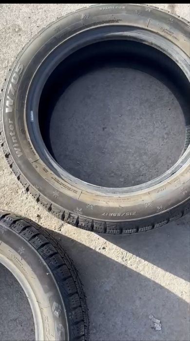 Продаю шины всесезонные