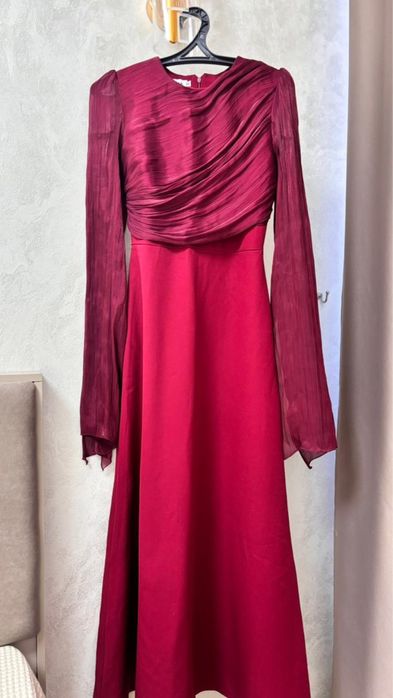 Платье женское