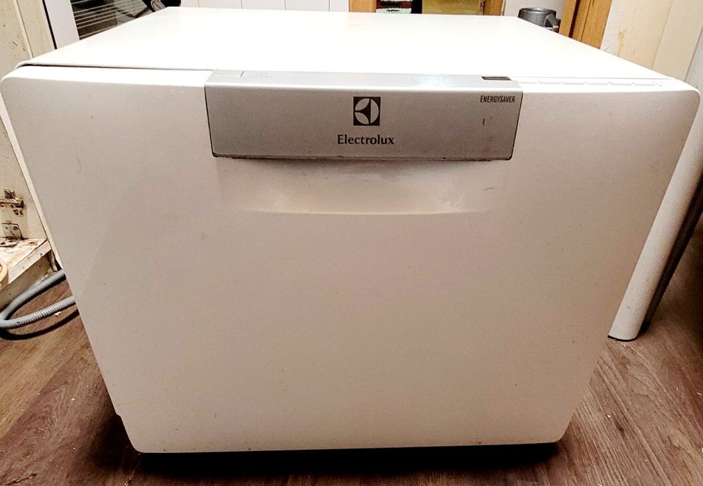 Компактна Съдомиялна машина Electrolux клас А