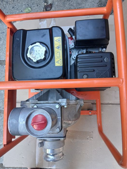 Водна помпа / мотопомпа KP Pump 3” Mitsubishi – 480 л/мин – като нова, само 50 часа работа