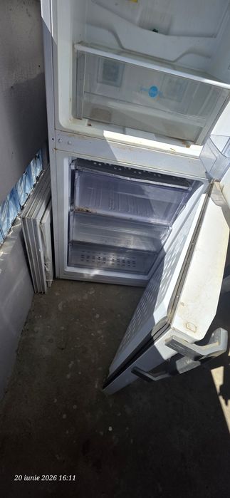 Combina frigorifica Beko