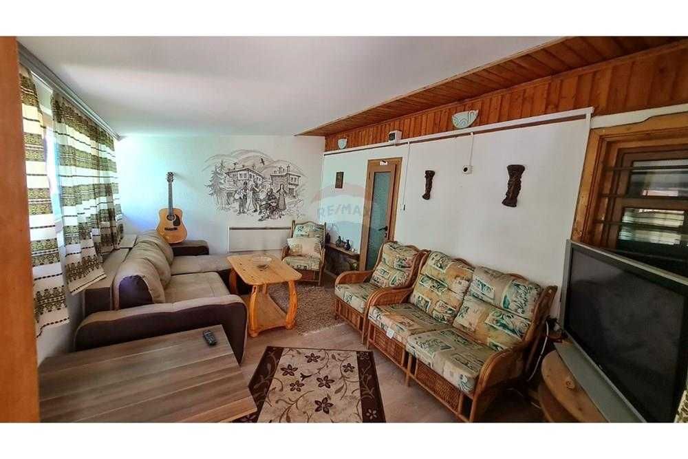 Продава се Къща в к.к. Пампорово - 138 кв.м за 1450 €/кв.м - Снимка #16