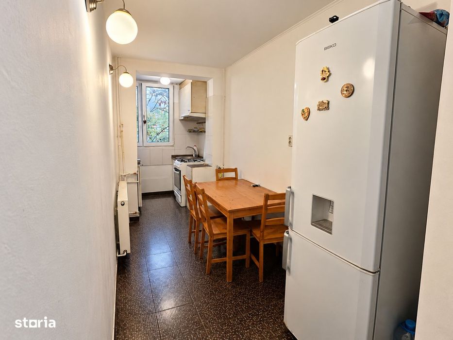 2 camere parc Titan