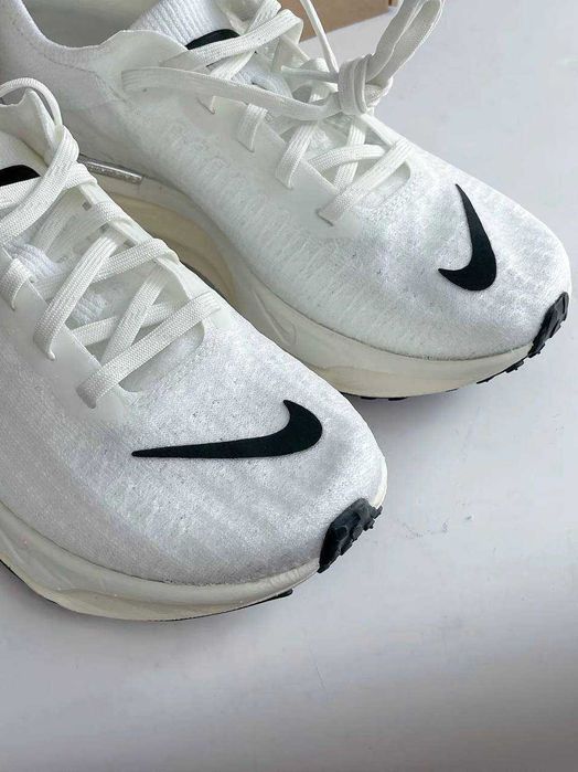 Nike Invincible 3