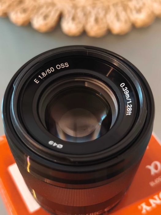 Sony E 50mm f 1.8 OSS