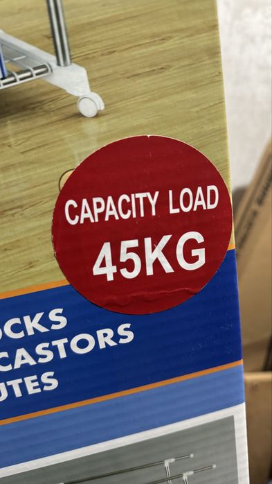 Вешалка напольная, стойка для одежды