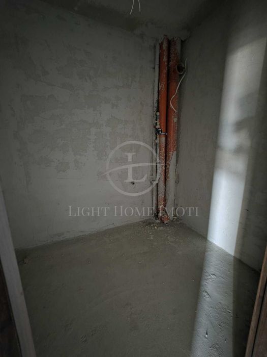 Продава се Тристаен апартамент в Пловдив, Център - 107 кв.м за 2524 €/кв.м - Снимка #12