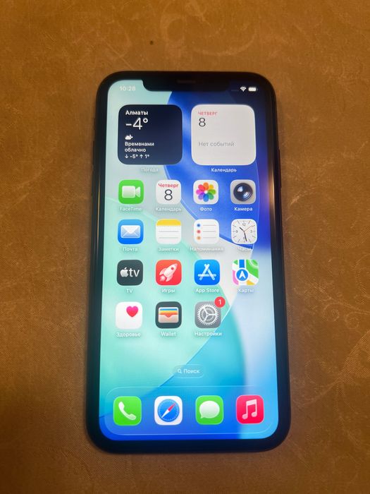 Продам iPhone 11 и iPhone 5