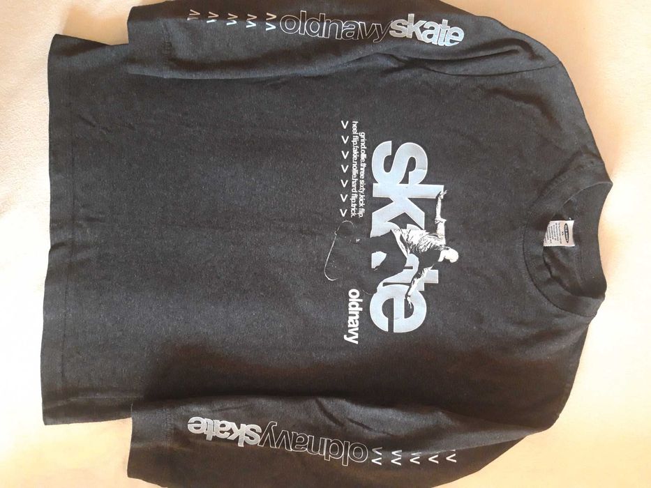 Блуза марка Old Navy.