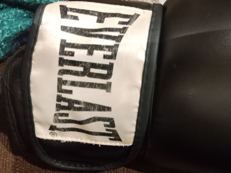 Manusi de box Everlast