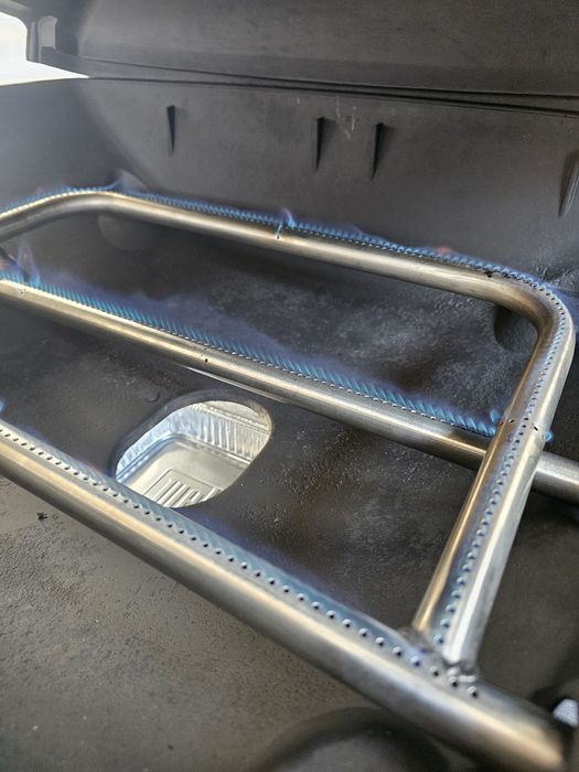 Газово барбекю WEBER