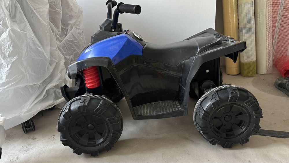 Atv electric pentru copii 3-5