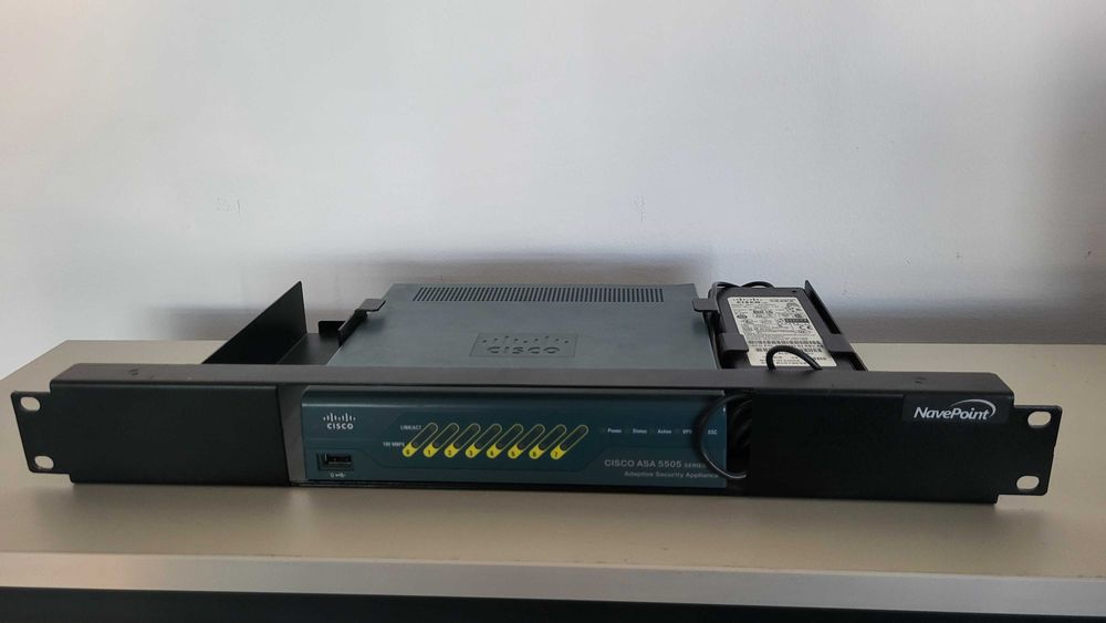 Cisco ASA 5505 (Firewall / VPN Appliance)