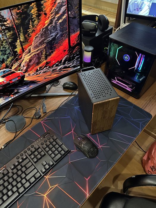 Ryzen 5 5600x + Rtx 5050 в мини корпусе