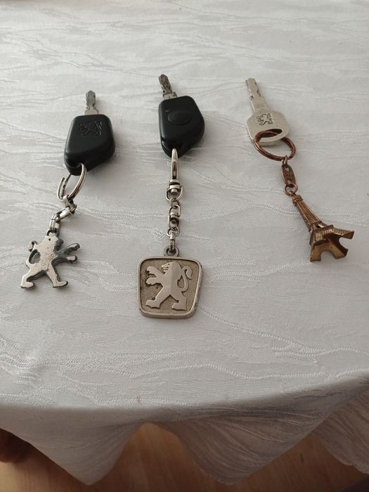 Продавам пежо 406 1.9.90кс 97г
