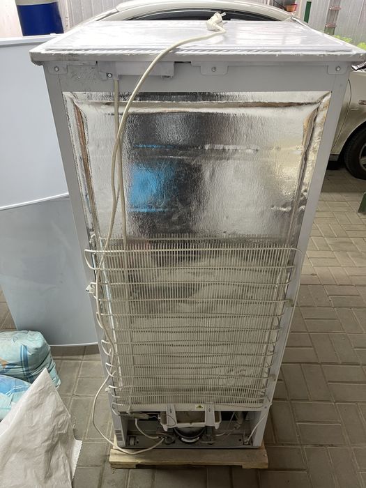 Холодильник Бирюса 153