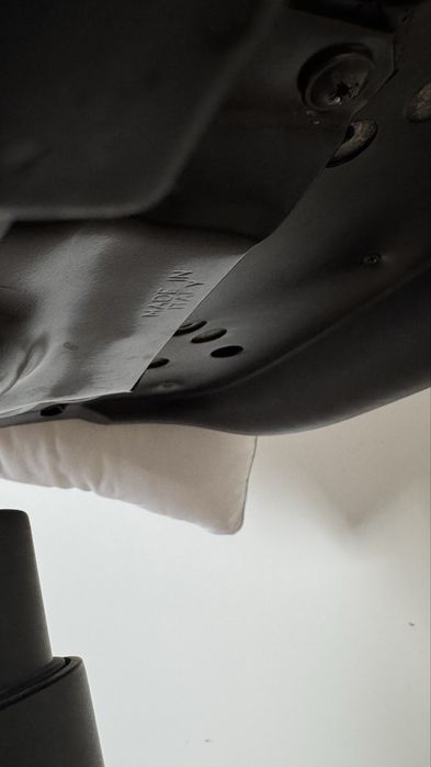 Продам 2 стула на колесиках