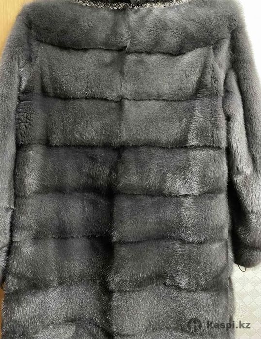 Продам норковую шубу