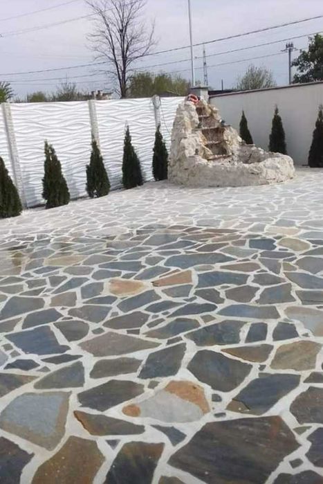 Piatra Naturala de Munte