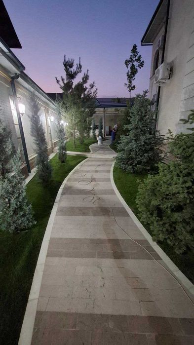 Стрижка газона стрижкаЕлок ландшафтный дизайн поливочная система gazon