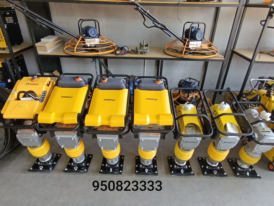 Транбовка трамбовка кенгру виброплита  tranbovka vibroplita