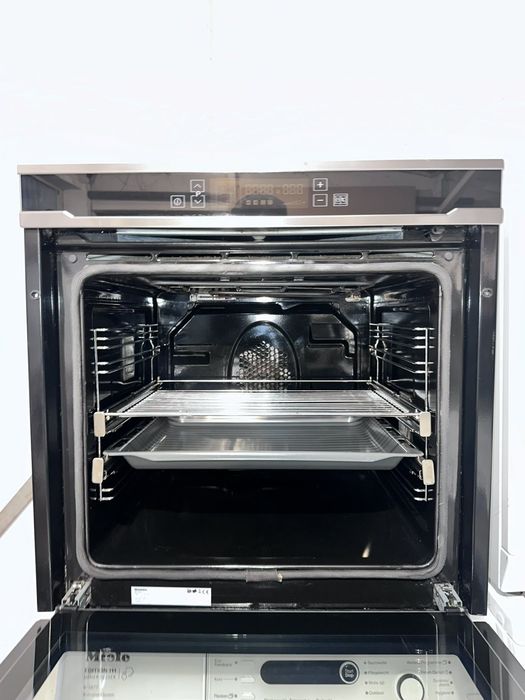 Фурна +гаранция. BLOMBERG, конвекция. Безплатна доставка за София