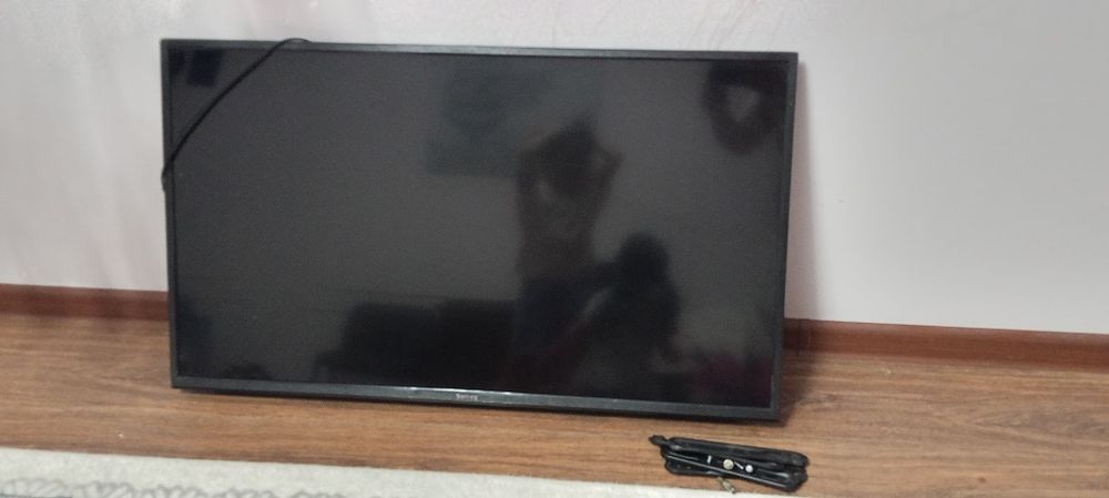 Elenberg телевизор