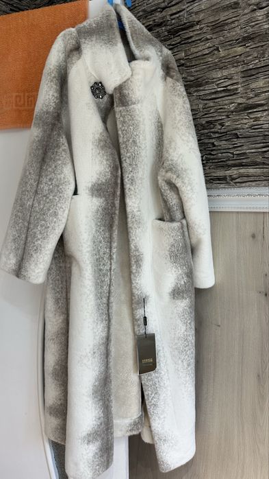продам ЭКО шубу размер 48-50-52