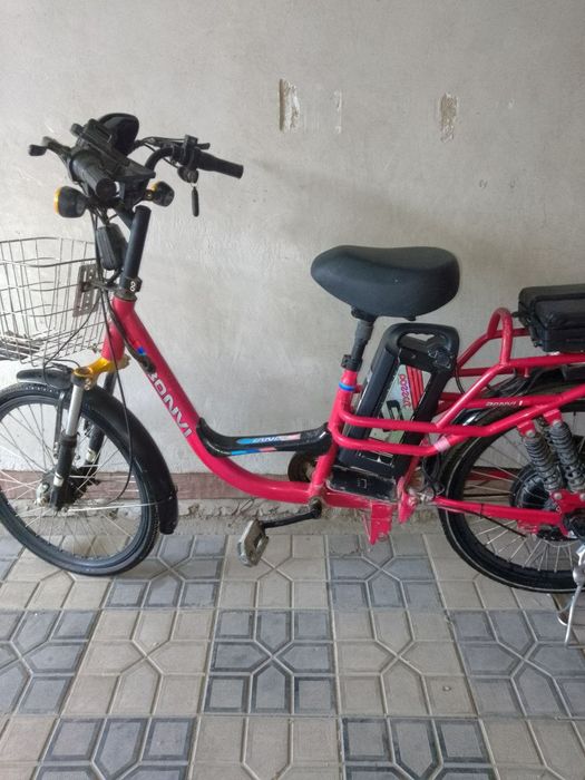 Arzon Elektro skuter Akumlatr yangi