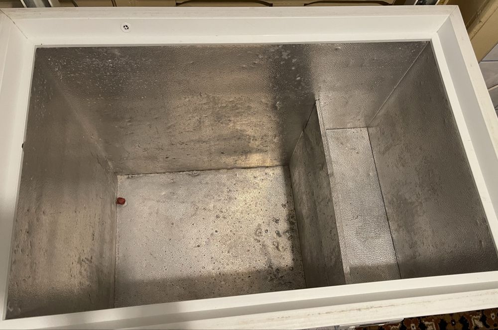 Titlu: Ladă frigorifică Zanussi 263 litri – funcționează perfect